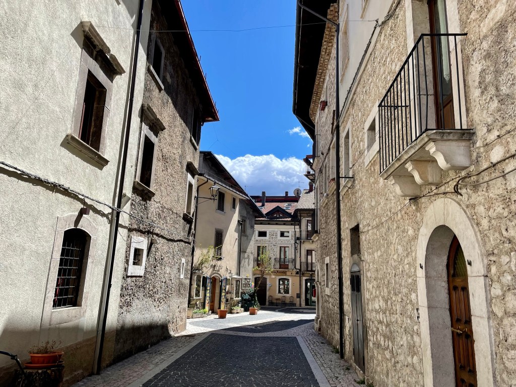 piccoli-borghi-pescasseroli-foto-le-masserie